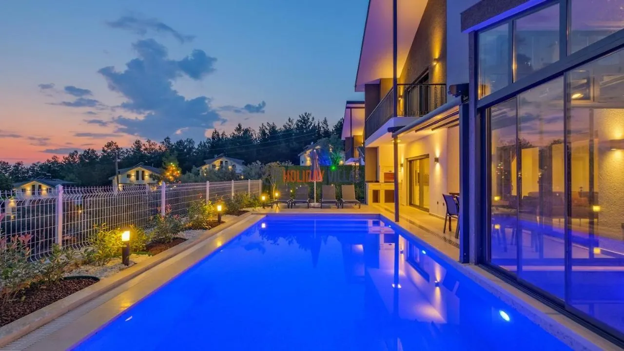 Ladin Villa Fethiye Törökország
