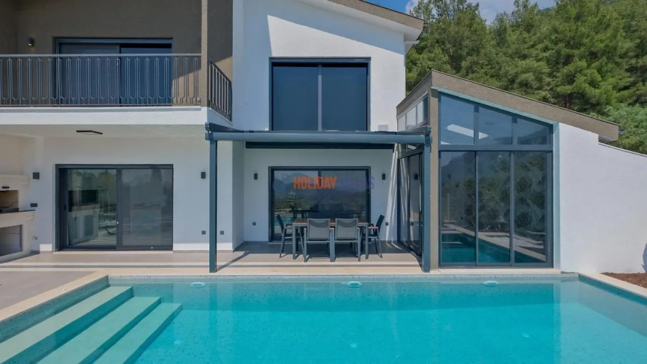 Ladin Villa Fethiye 0*,